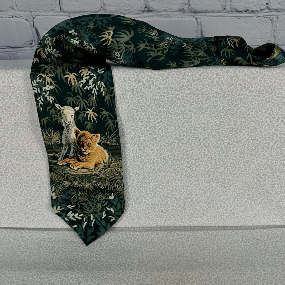 Free Man Apparel 100%‎ Silk Lion & Lamb Religious Neck Tie, Green Tones, 4" Wide